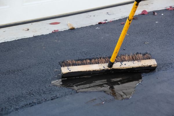Road Sealing in Peyton